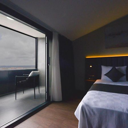 Istport Garden Hotels Arnavutkoy Zewnętrze zdjęcie A room at the hotel