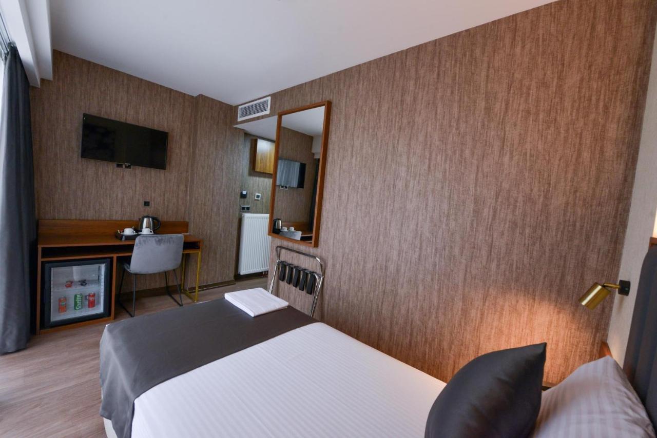 Istport Garden Hotels Arnavutkoy Zewnętrze zdjęcie A room at the hotel