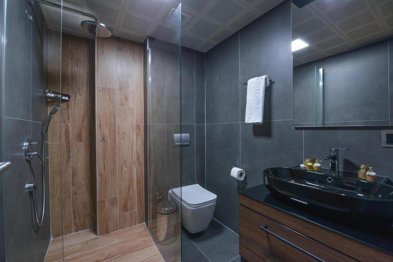 Istport Garden Hotels Arnavutkoy Zewnętrze zdjęcie A modern bathroom