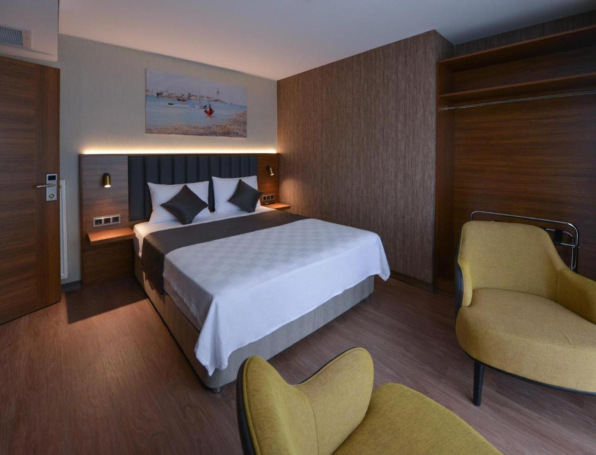 Istport Garden Hotels Arnavutkoy Zewnętrze zdjęcie A room at the hotel